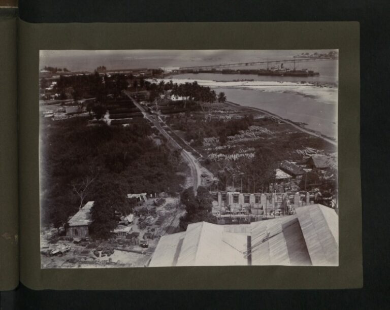 Historical black and white image of Lagos, Nigeria seen from abive